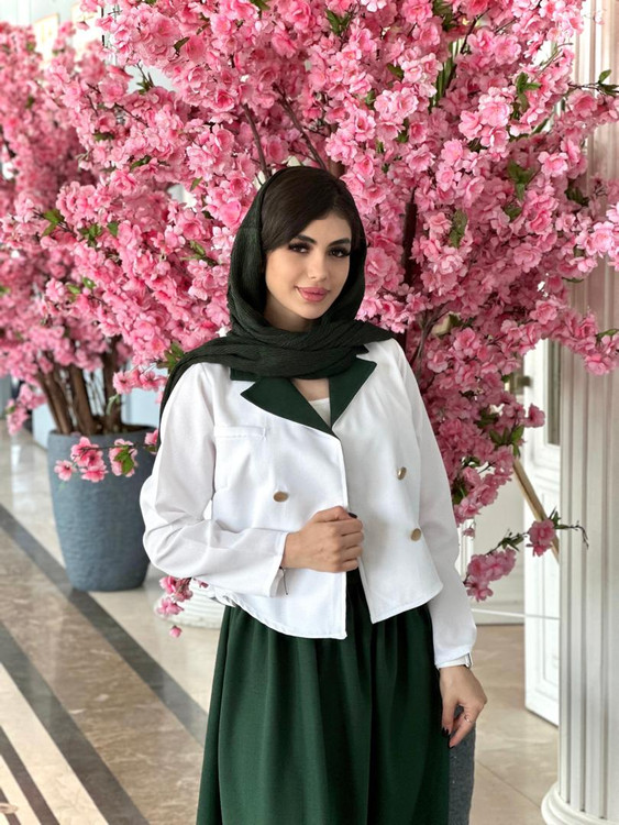 کت و دامن چهار دکمه